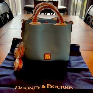 Dooney & Bourke NWT small Brenna Bag